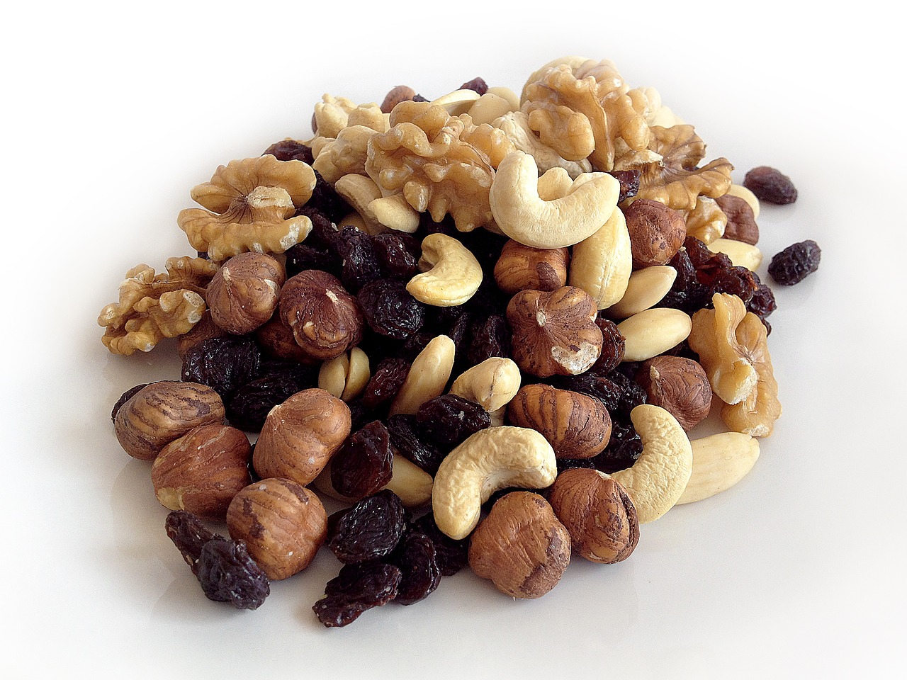 health, nuts, food-712980.jpg